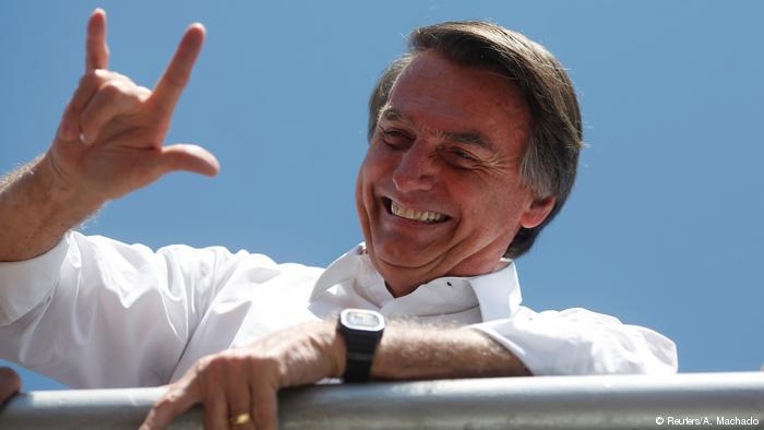 Brazil: Bolsonaro leaves hospital after 17-day stay