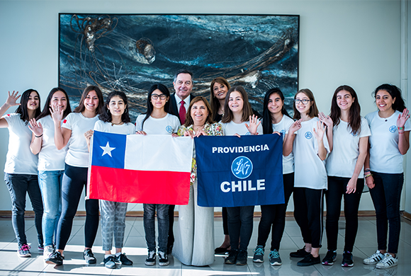 These young girls will represent Chile in UN international debate competition